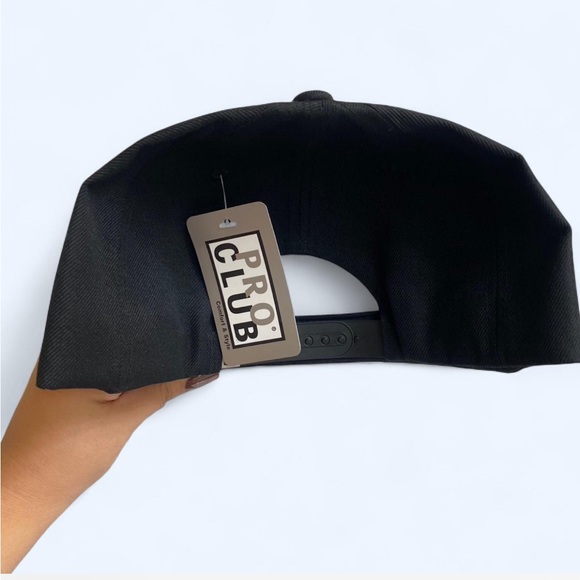 Black Pro Club Snapback Hat - Picture 3 of 4